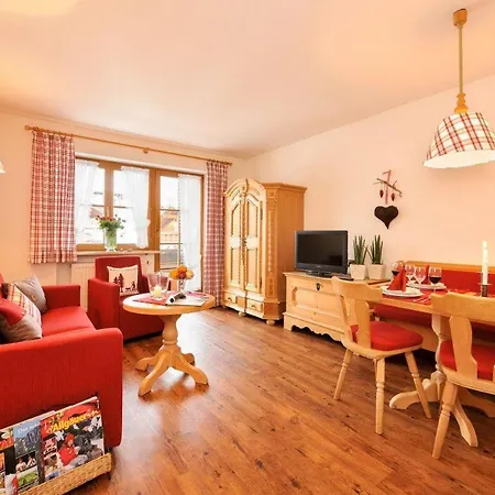 Exclusiv Apartamento *